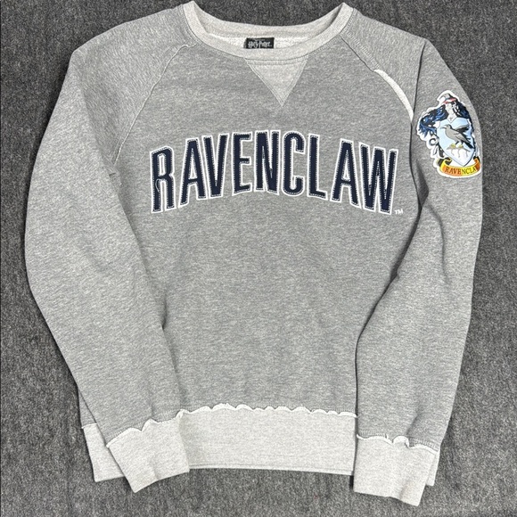Warner Bros. Gray Crewneck Sweater with Ravenclaw Emblem - Picture 1 of 4
